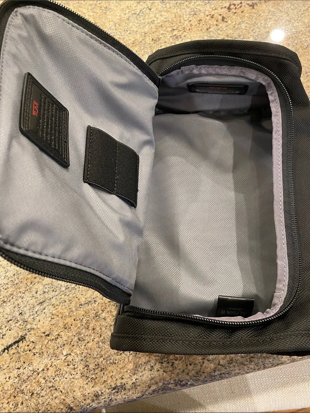 Tumi compact black